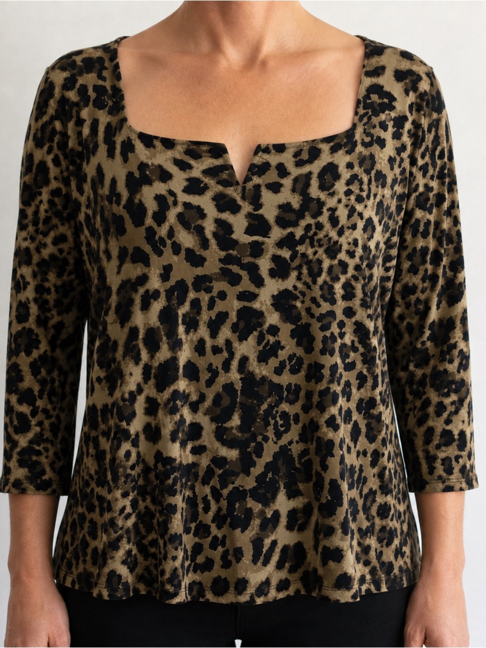 Sunny Leigh Shirt Womens Large Brown Cheetah Print Long Sleeve Split Neck Top